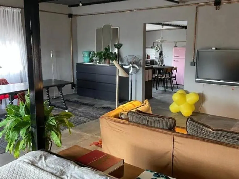 Sol Radiante Attic Studio, Designer-Style Studio With Top-Tier Amenities Τορρεμολίνος