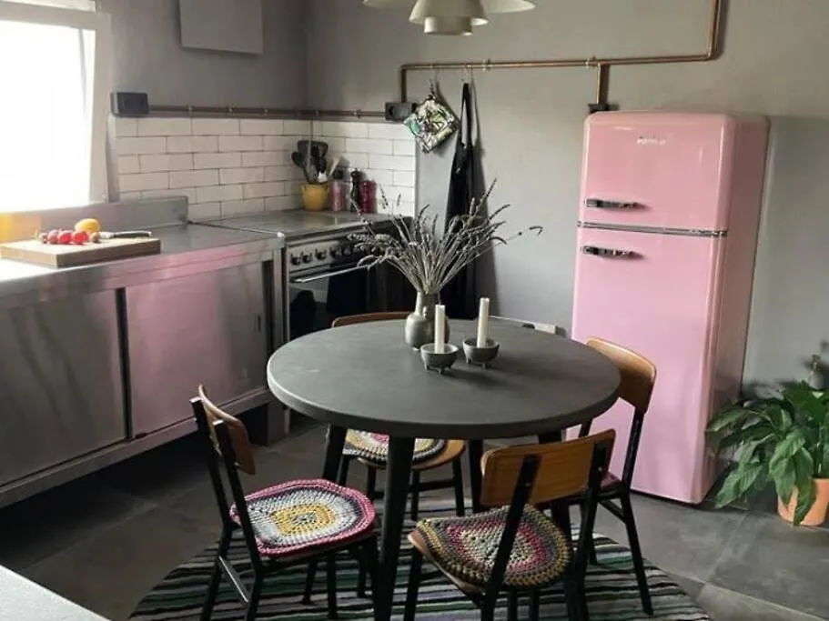 Διαμέρισμα Sol Radiante Attic Studio, Designer-Style Studio With Top-Tier Amenities Τορρεμολίνος